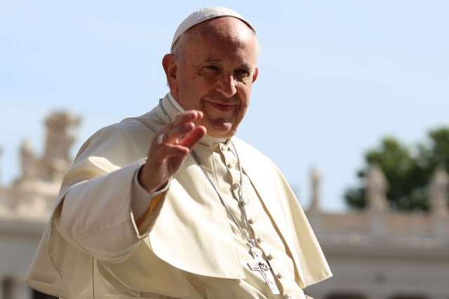 Pope Francis: To love your enemies, prayer is a game-changer