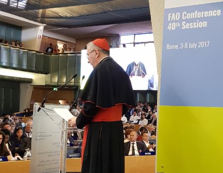 Pope says hunger caused by indifference of many, selfishness of a few