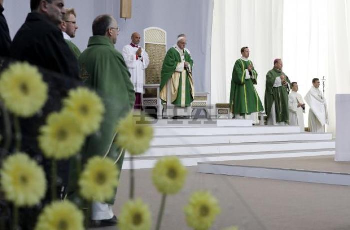 Pope in the Baltic States, Kaunas: Spending our life in joyful service