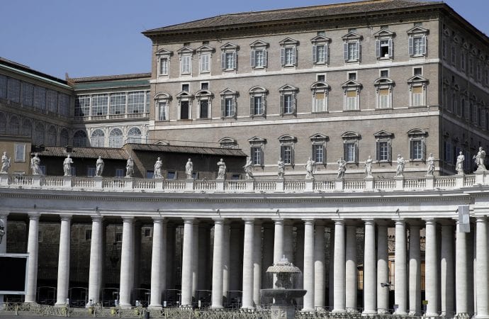 Pope calls for universality of prayer against the virus pandemic on 25 and 27 March